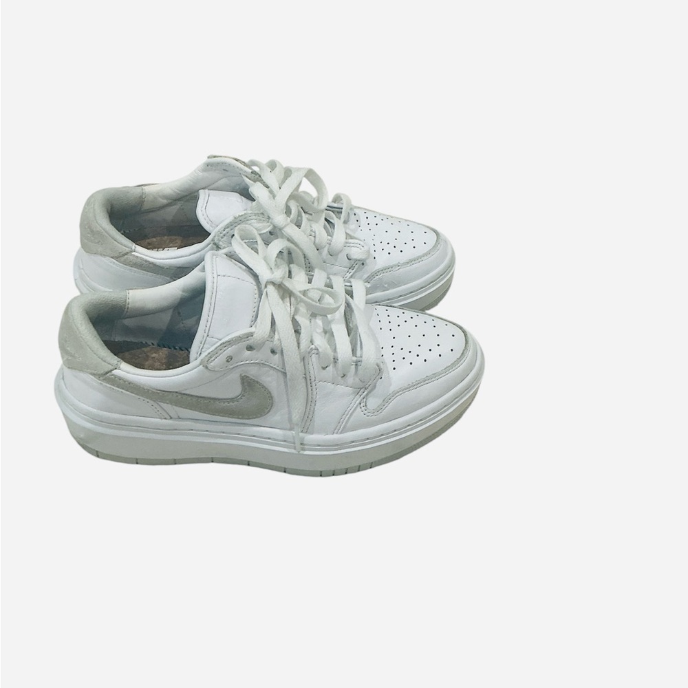 Air Jordan 1 elévate low  Women's White and Silver Sneakers